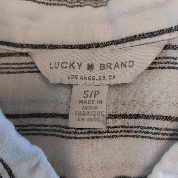 Lucky Brand Women's Relaxed Printed Workwear Striped Cotton Shirt - Picture 6 of 11